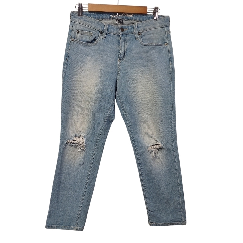 Universal Thread Women's Mid Rise Boyfriend Blue Distressed Cropped Jeans...